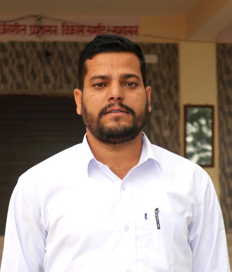 निर्मल ढुंगाना